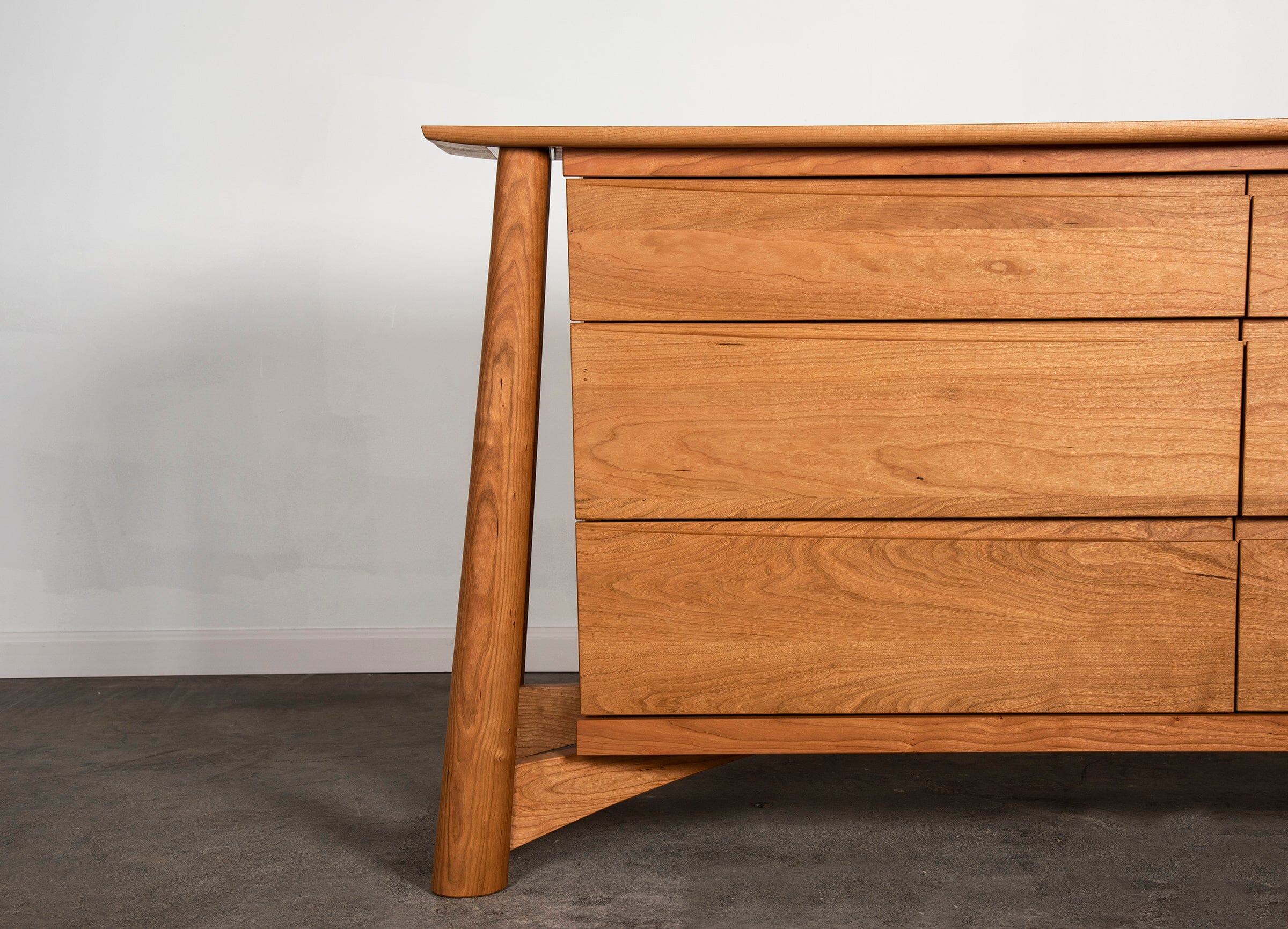 Sunrise Dresser - Solid Wood Cherry Dresser - Image 4